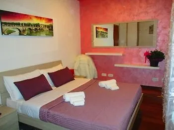 Maxim Rooms Roma Italia