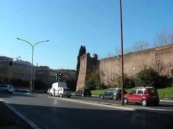 Maxim Rooms Roma