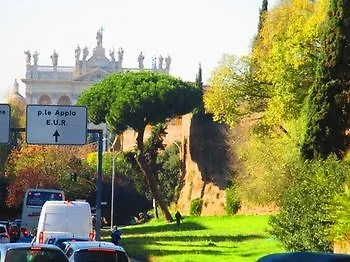 Maxim Rooms Roma 3*,