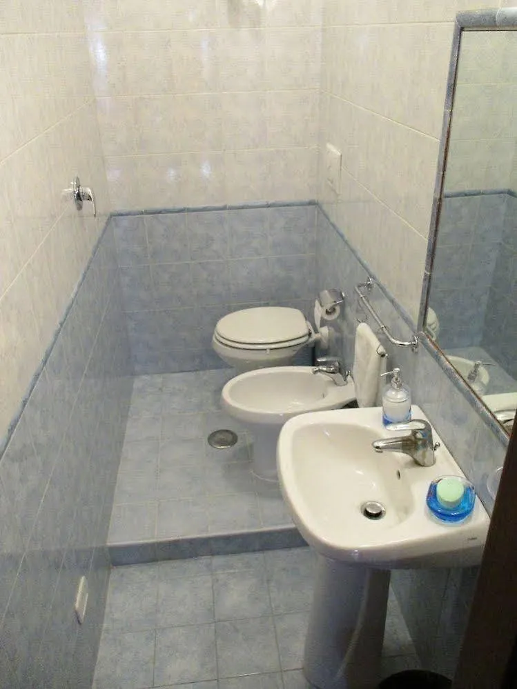 Maxim Rooms Roma Italia