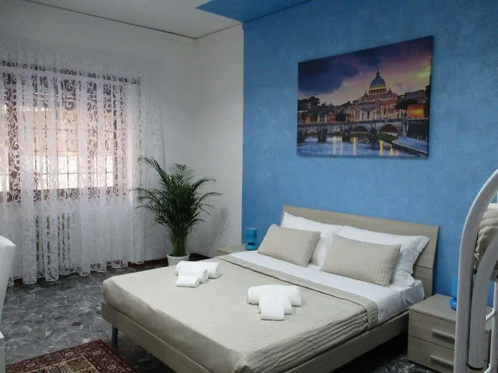 Maxim Rooms Roma 3*,