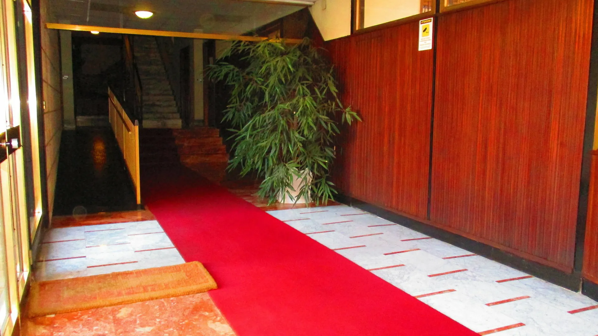 Maxim Rooms Roma Pensión