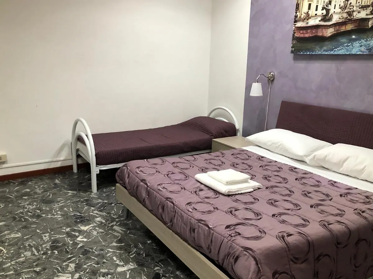 Maxim Rooms Roma Pensión